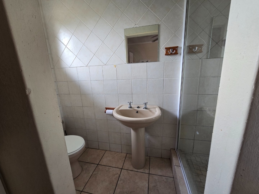 To Let 1 Bedroom Property for Rent in Potchefstroom North North West